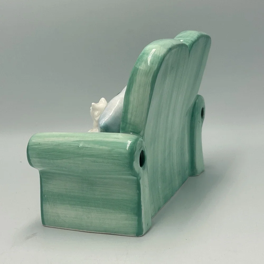 Flavia Pottery Cat Kitten Mini Couch Sofa Trinket Box Sleeping Pastel Whimsical